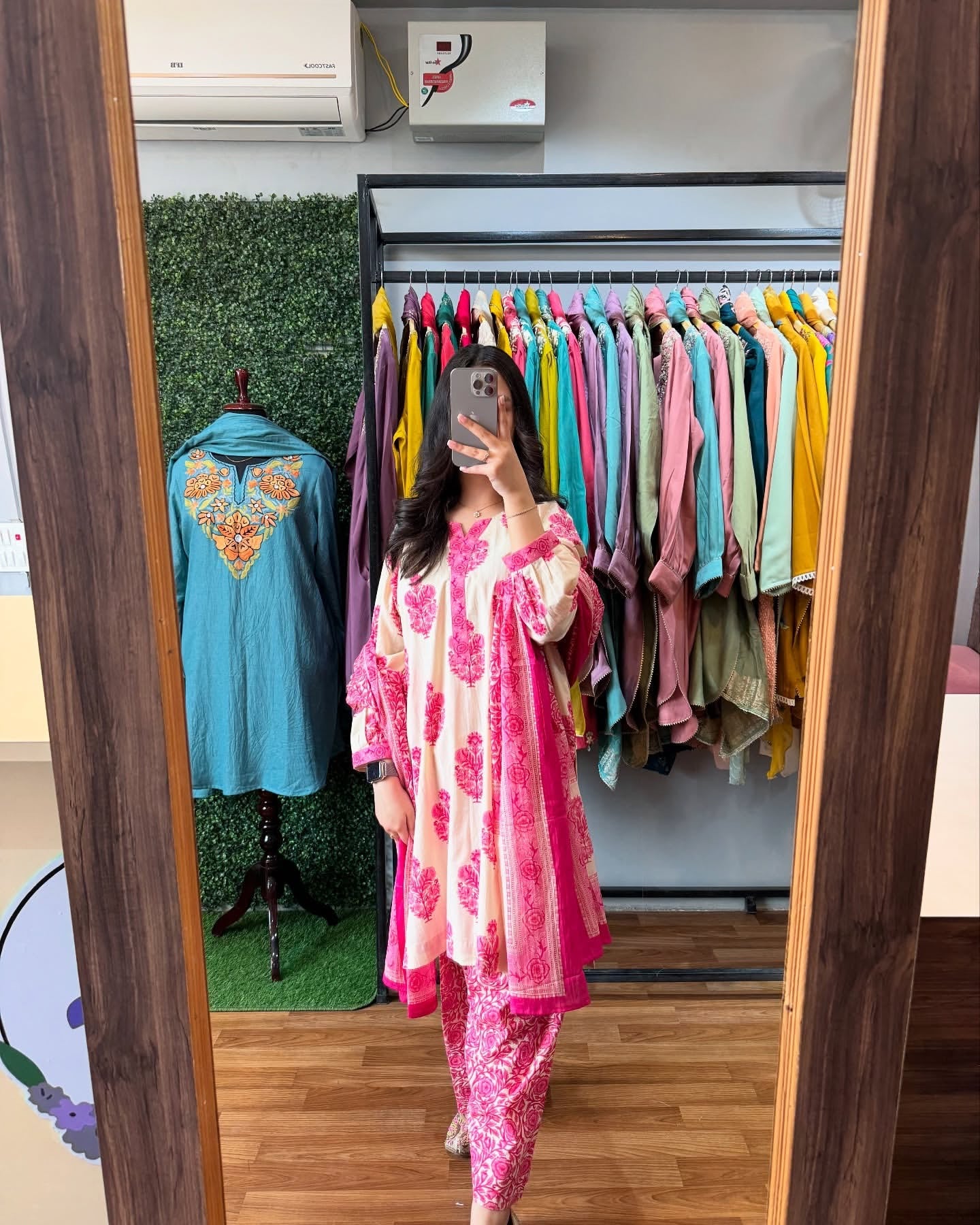 Printed Cotton Suit Sets Now in Four Striking Colors!  Primary Text